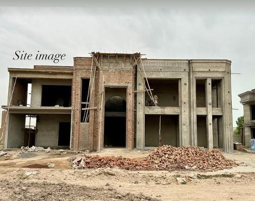 Hassan Tariq Residence image 8