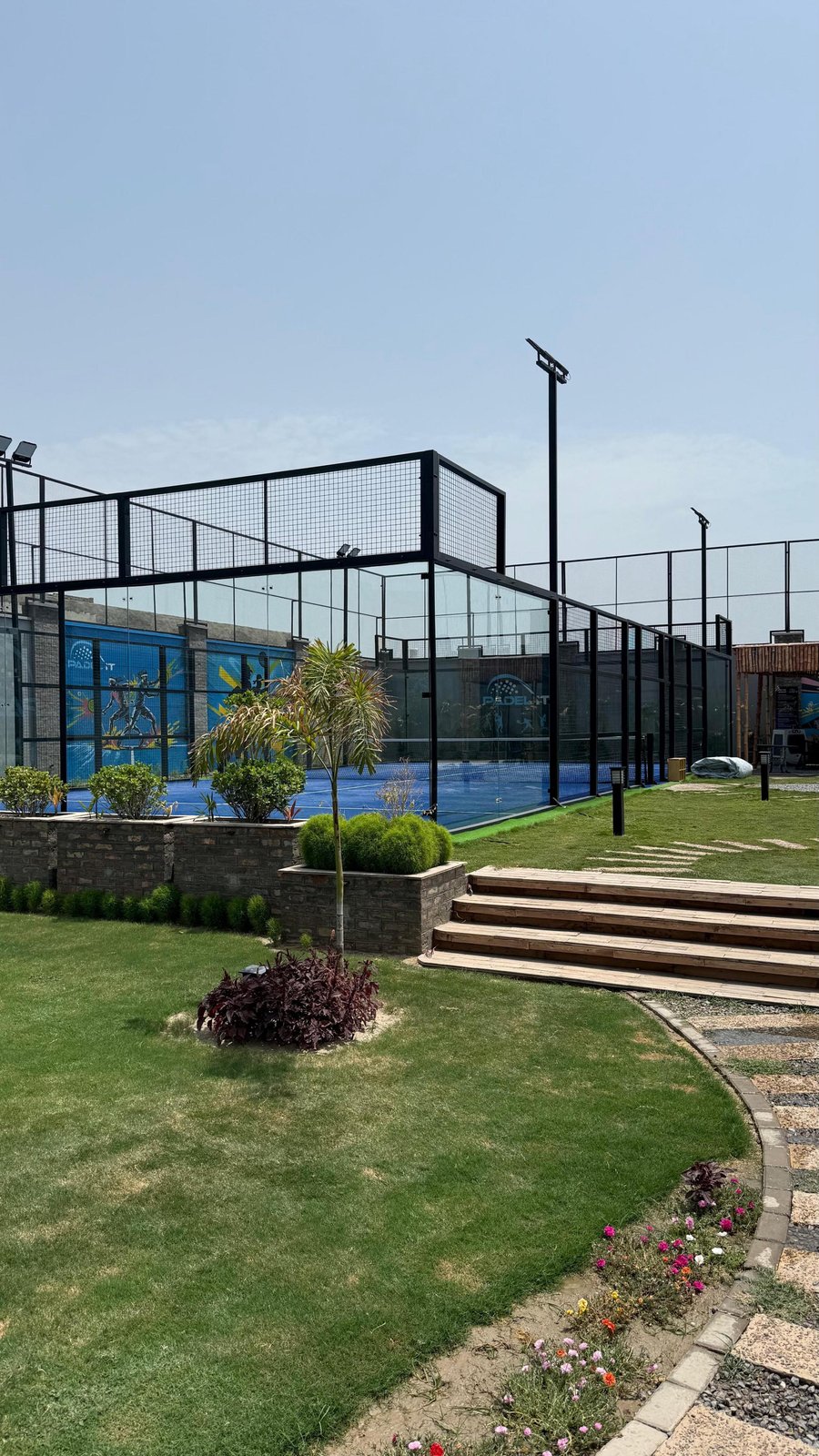 Padel Courts & Restaurant image 9