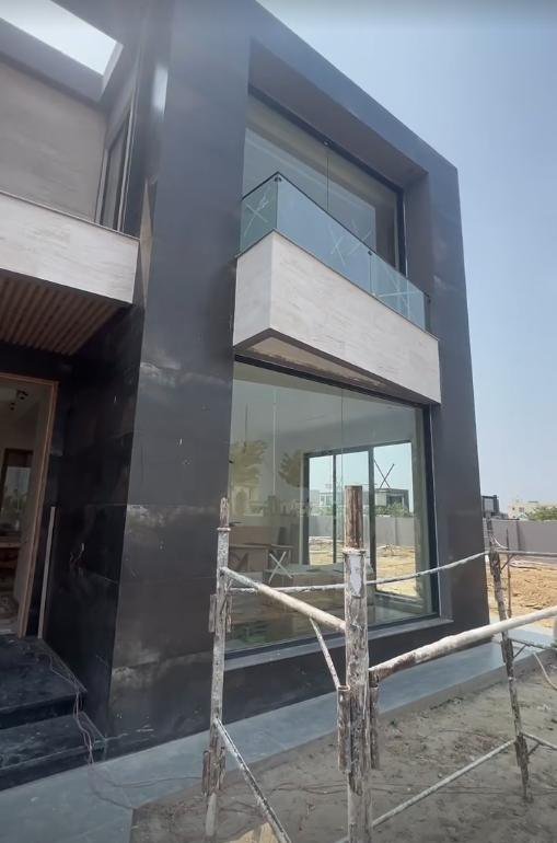 19 – V Residence image 5